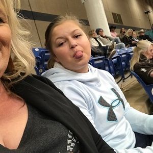 Meet your Posher, Brandy